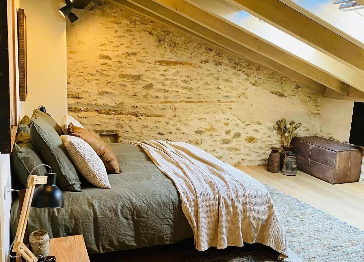 Villa Age Con Chimenea 0*,  Spain